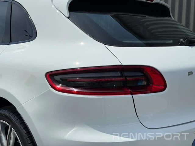 Macan I Phase I Turbo (2014) - Photo 9