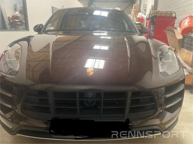 Macan Turbo (2016) - Photo 4