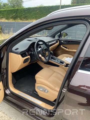 Macan Turbo (2016) - Photo 1