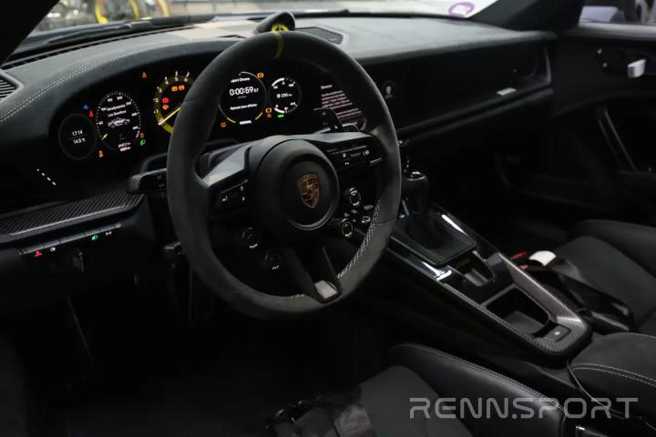 992 GT3 RS (2024) - Photo 9