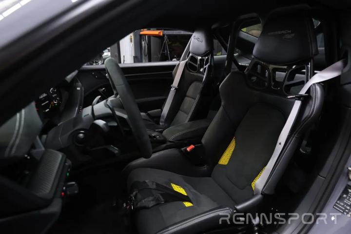 992 GT3 RS (2024) - Photo 7