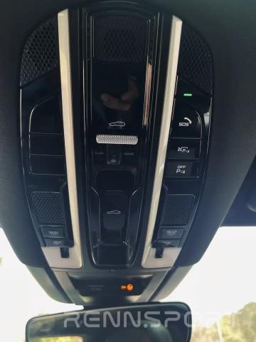 Cayenne E3 e-hybrid (2020) - Photo 9