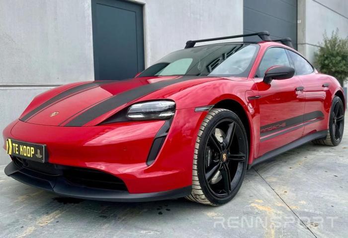 Taycan 4S (2020) - Photo 3