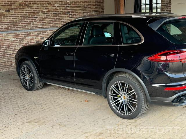 Cayenne E2 S e-hybrid (2015) - Photo 8