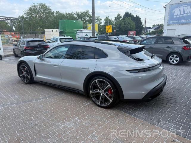 Taycan 4S (2022) - Photo 3