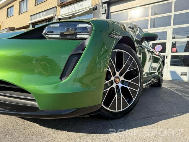 Taycan 4S (2020) - Photo 1