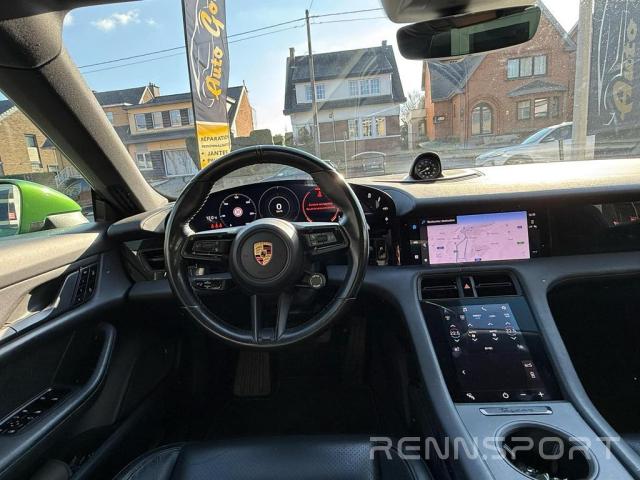 Taycan 4S (2020) - Photo 12