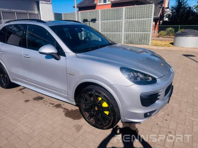 Cayenne E2 S e-hybrid (2017) - Photo 3