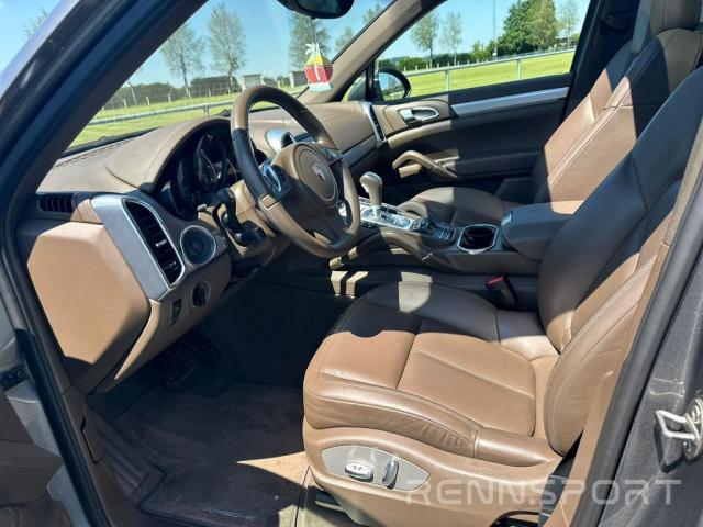 Cayenne E2 Diesel (2012) - Photo 8