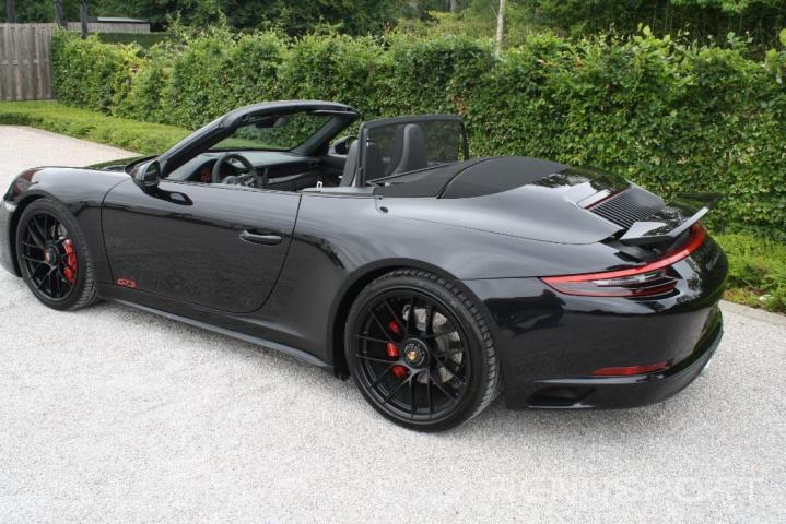 991 Carrera GTS (2018) - Photo 12