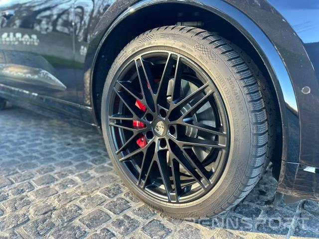 Macan II Electric Turbo (2024) - Photo 9