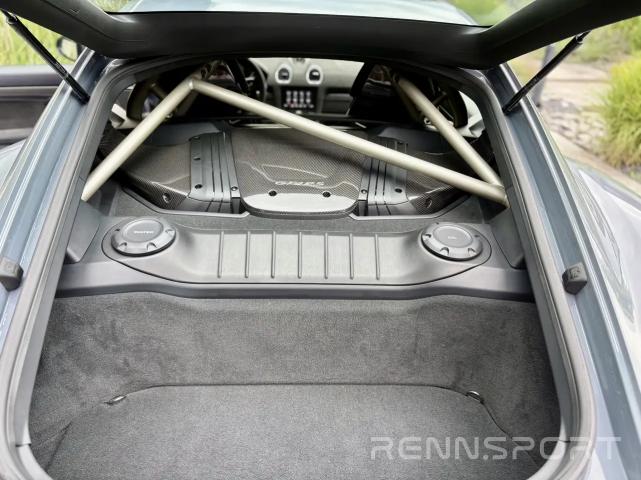 Cayman 718 GT4 RS (2022) - Photo 9
