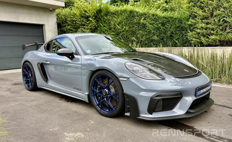 Cayman 718 GT4 RS (2022) - Photo 1