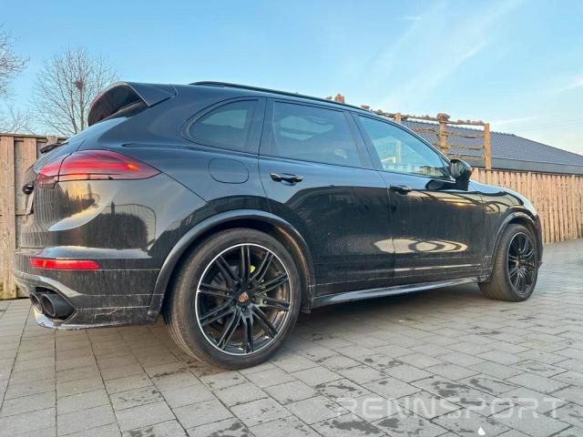 Cayenne E2 Phase II S e-hybrid (2017) - Photo 4