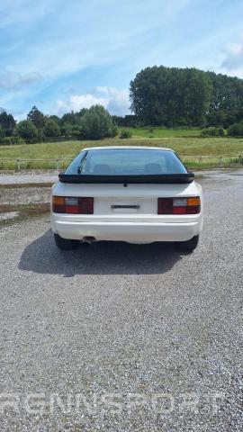 944 (1984) - Photo 6