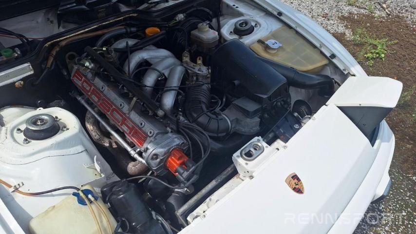 944 (1984) - Photo 4