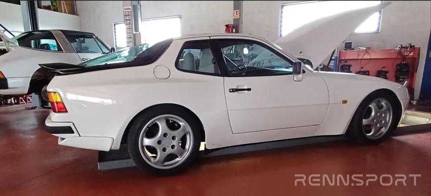 944 Turbo (1986) - Photo 2