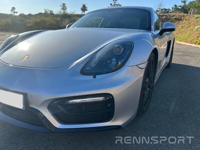 Cayman 981 GTS (2015) - Photo 2