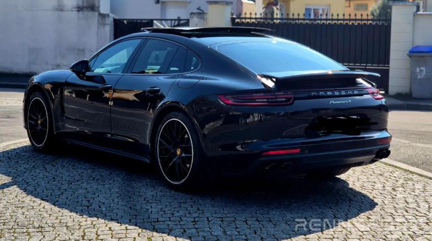 Panamera G2 Phase I 4 e-hybrid Anniversaire (2020) - Photo 1