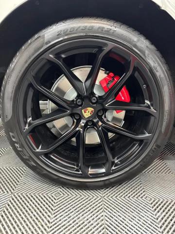 Macan I Phase III GTS (2024) - Photo 11