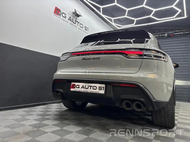 Macan I Phase III GTS (2024) - Photo 3